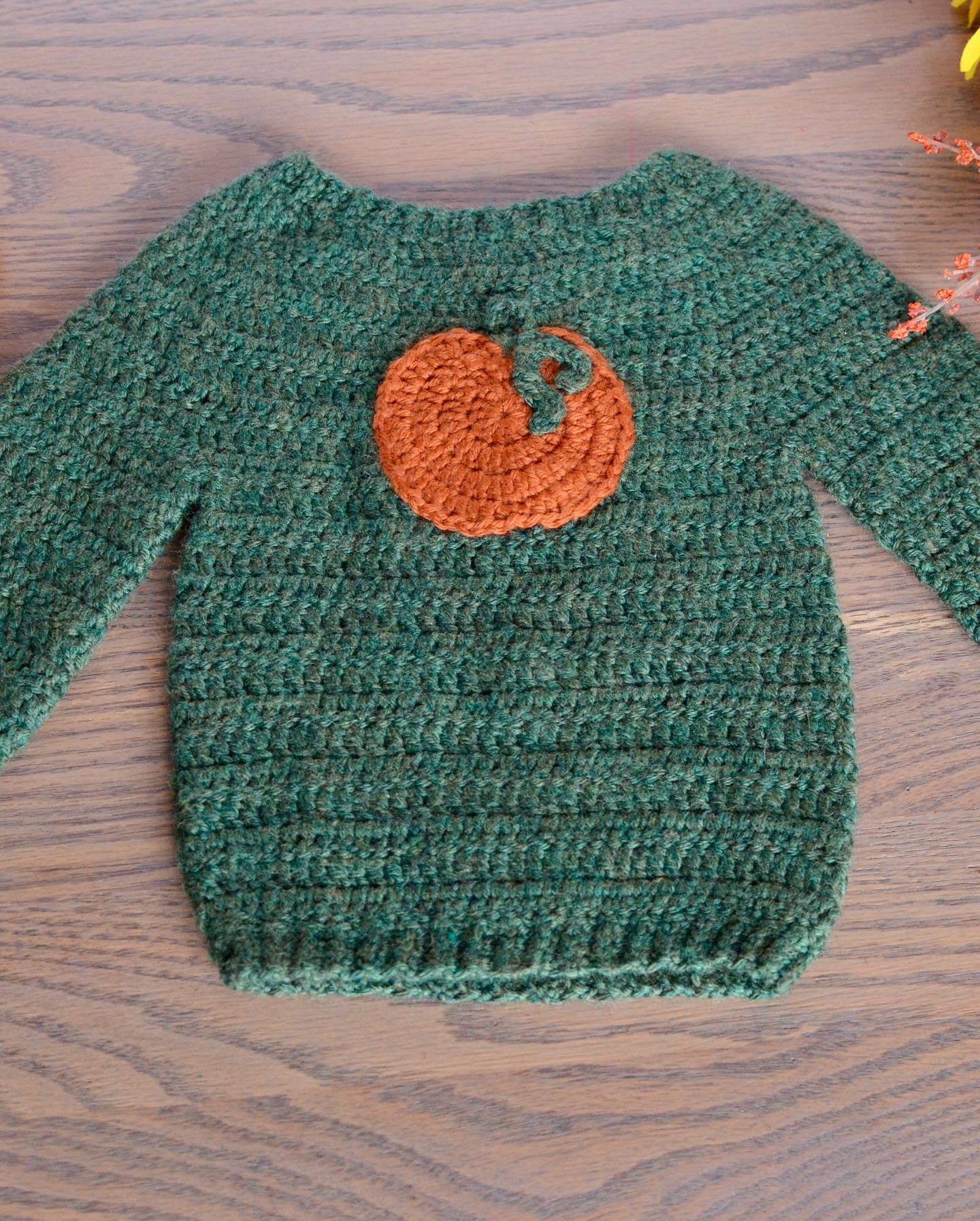 Remember when the Fall Pumpkin Pullover was released as a PDF only pattern? Well, now you can get the first 3 sizes: 0-3 month, 3-6 month, and 6-12 month for FREE!